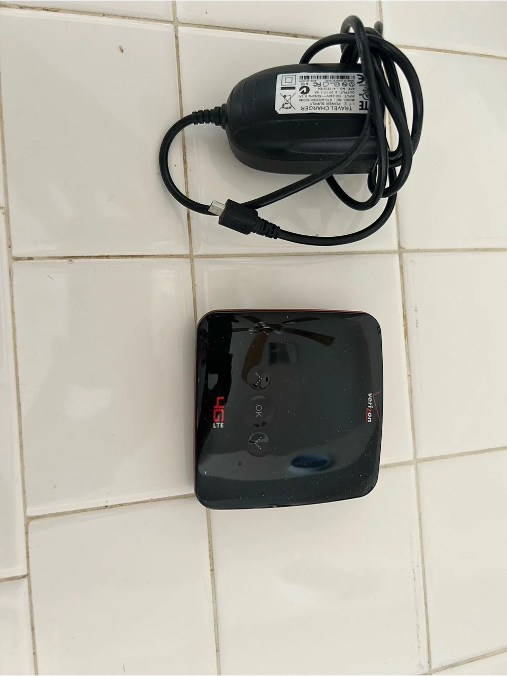 Verizon Jetpack 4G LTE Mobile Hotspot - Black